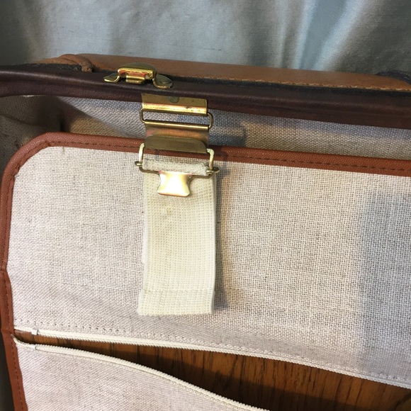 Vintage leather suitcase - Picture 6 of 6